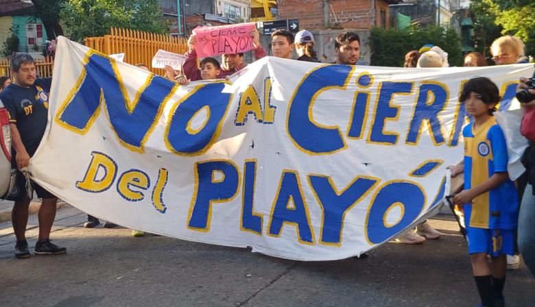 Tras la venta del predio, vecinos buscan frenar el cierre del playón de La Boca