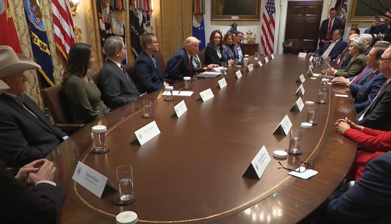 Trump anunció un paquete de ayuda por USD 12.000 millones para auxiliar a los farmers