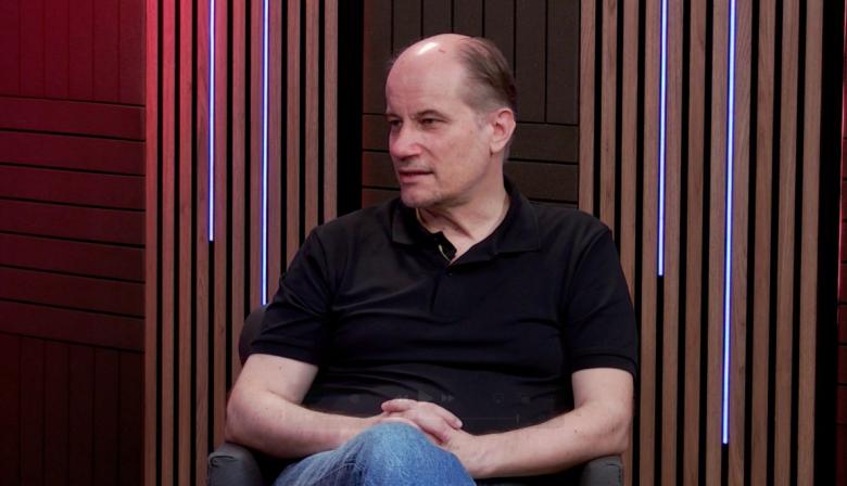 Marcelo Subiotto: “Es una época en la cual está puesto el acento en el entretenimiento y el consumo”