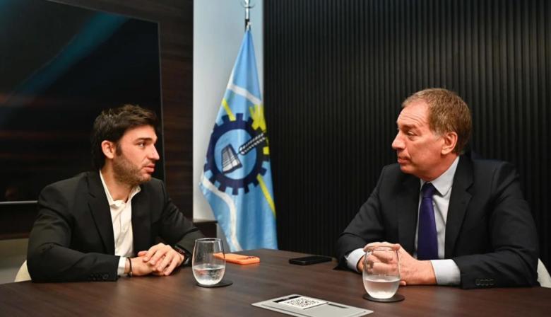 Tensión con Ignacio Torres: qué busca Santilli en Chubut por la reforma laboral