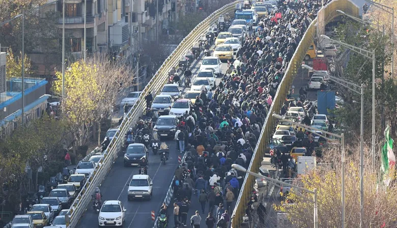 Las calles de Teherán desobedecen al ayatolá: qué cambió en Irán ahora