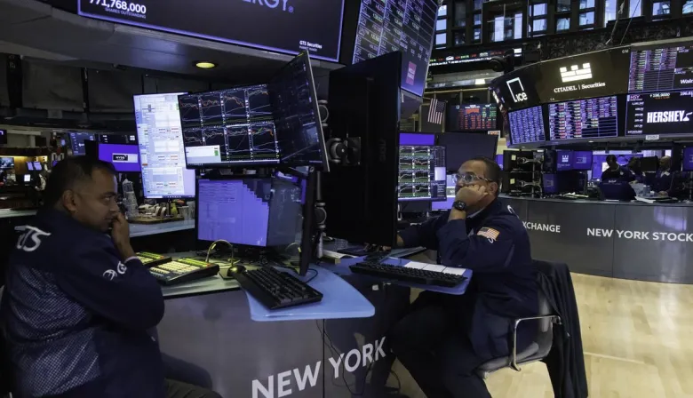 Bonos en alza y riesgo país en baja tras el préstamo con bancos internacionales