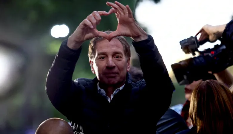 Reforma laboral: Santilli se reúne con Zdero y Cornejo tras su visita a Chubut por incendios