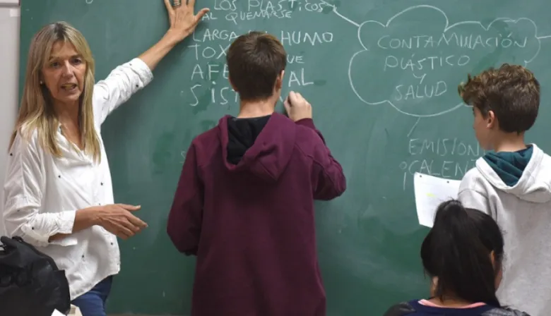 Puntaje docente en PBA: qué pasará desde ahora con los ascensos y traslados