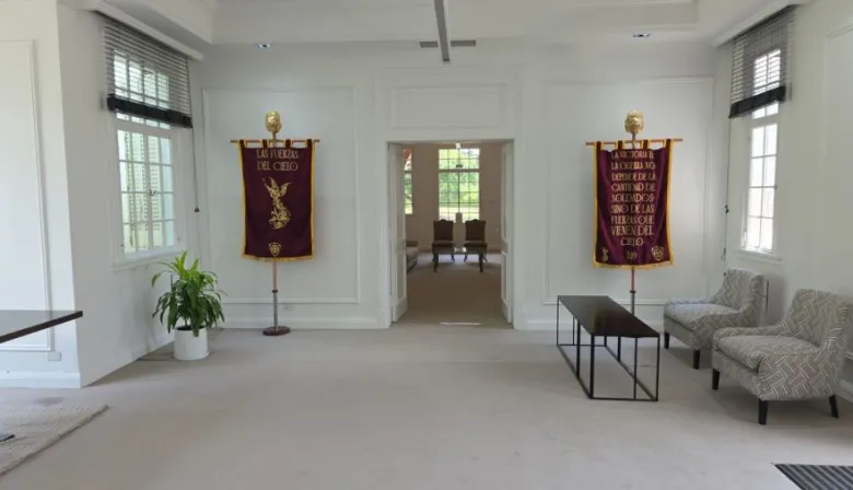 Las Fuerzas del Cielo llegan a la Quinta de Olivos: así fue el gesto de Milei