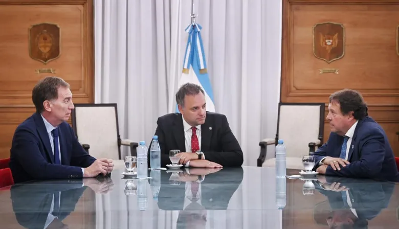 Con Santilli, Weretilneck apoyó la reforma laboral sin votos: qué arriesga Río Negro