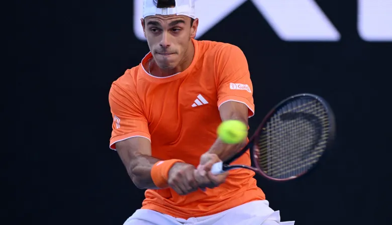 El último argentino en Melbourne: Cerúndolo quedó eliminado del Abierto de Australia