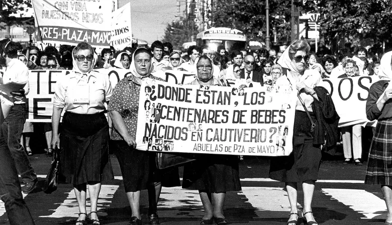Emotivo homenaje en Madrid a Madres y Abuelas: el mensaje que conmovió al acto