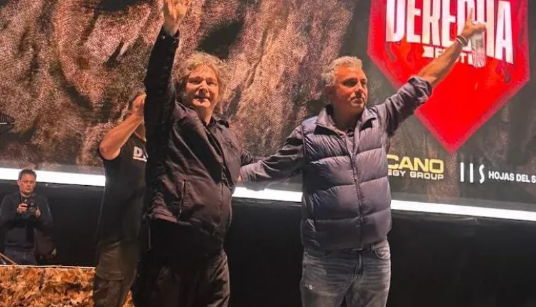 Tensión en La Derecha Fest: insultos a Sebastián Pareja y el equilibrio de Milei