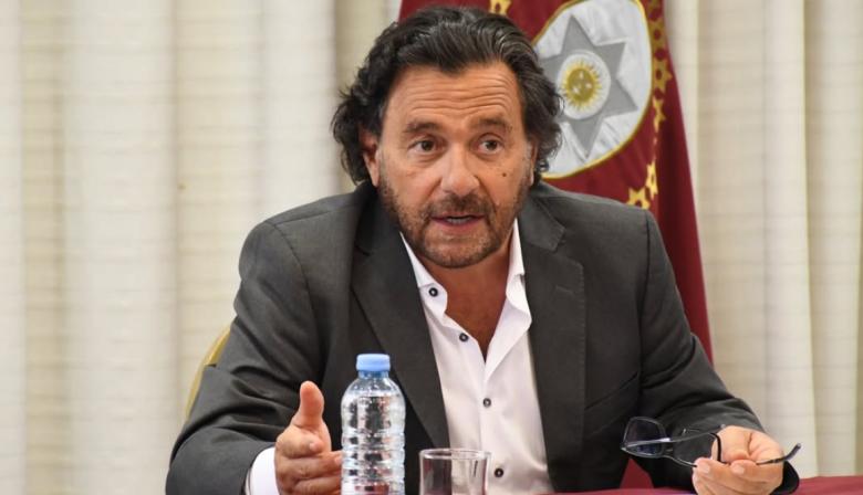 "Hay que intervenirla a ella": el exabrupto de Gustavo Sáenz contra Cristina Kirchner