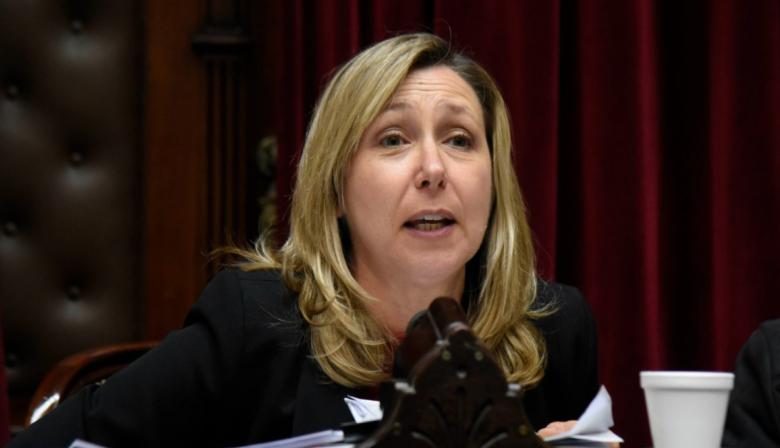 Myriam Bregman desafió a gobernadores patagónicos por coherencia ambiental y política