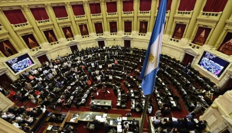 Cruce por la caída de Maduro en Diputados: el planteo de LLA y la advertencia de Ferraro