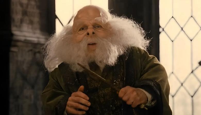 La serie de Harry Potter será “muy fiel” a los libros según Warwick Davis