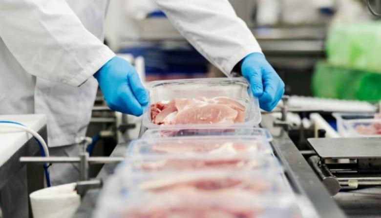 Con pollo y cerdo como protagonistas, en 2025 aumentó el consumo de carne en Argentina