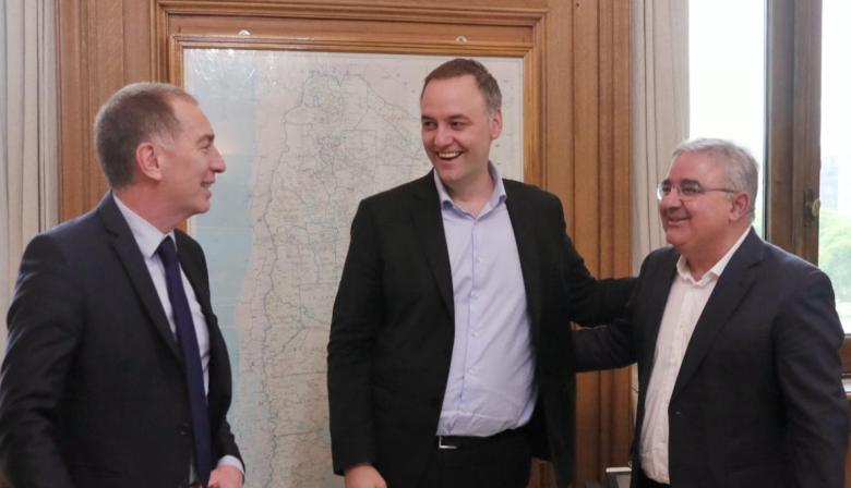 El guiño de Milei a Raúl Jalil con YMAD que reconfigura la política minera