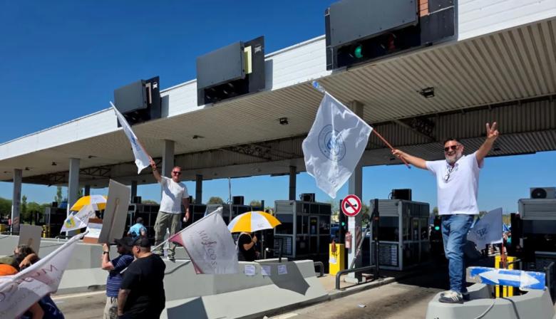 La UCR Córdoba se metió en la polémica por el "piquete" contra Llaryora