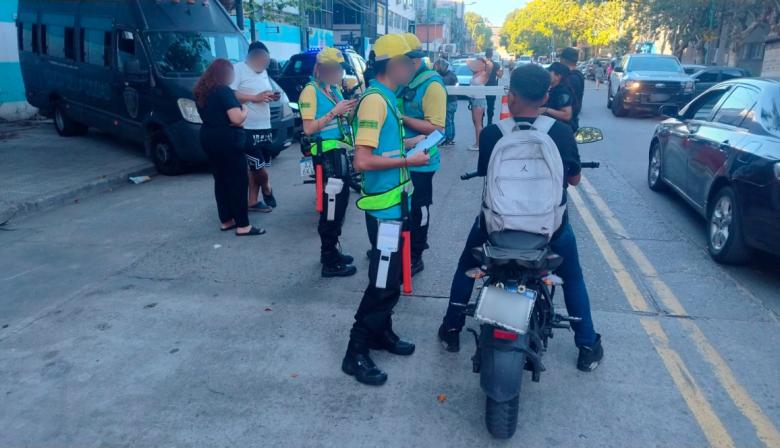 Operativos en CABA: secuestran 200 vehículos y detectan una ambulancia trucha