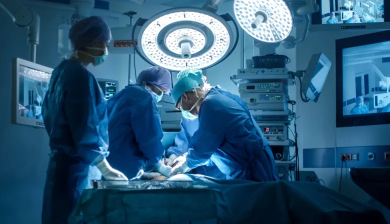 El Gobierno avanzó con la desregulación para la importación de equipos médicos