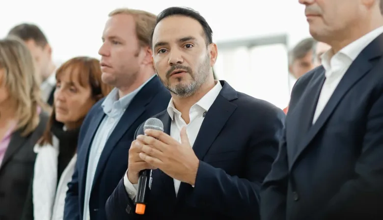 Caputo, Santilli y Milei en la agenda de Valdés: qué negocia Corrientes con Nación