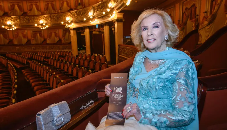 Mirtha Legrand no para: a punto de celebrar sus 99 años, visitó el Teatro Colón
