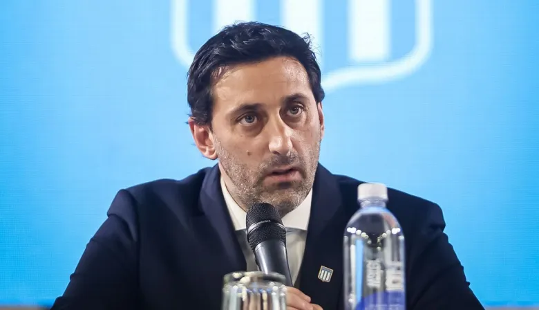 Diego Milito desplazó a Víctor Blanco de su histórico palco en Racing: qué pasó