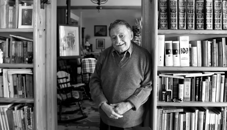 Del Río de la Plata al mundo: el giro en la vida de Mario Benedetti que lo cambió todo
