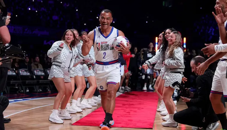 NBA: Cafú abrió la fiesta y Lillard hizo historia en los triples