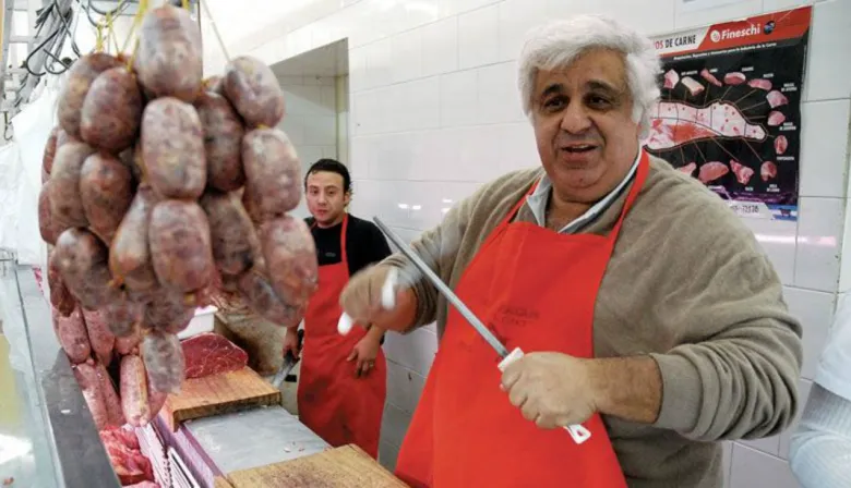 La familia de Samid pidió ayuda a Kicillof para traerlo desde Uruguay en un avión sanitario