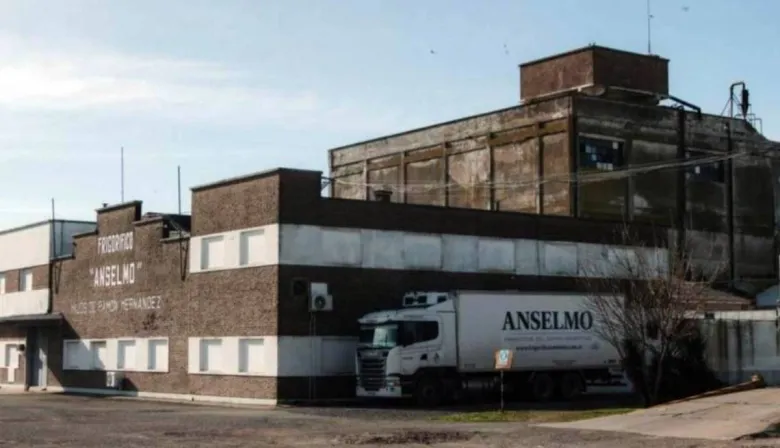 Del cierre a una nueva faena: La sorprendente apuesta que levantó a un frigorífico en Tres Arroyos