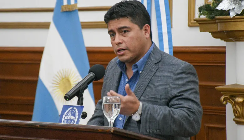 Claudio Vidal, el gobernador de Santa Cruz que facilitó el quórum para la reforma laboral