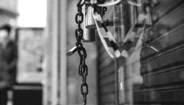 ¿Cada cuántos minutos cierra una empresa en la Argentina de Milei?