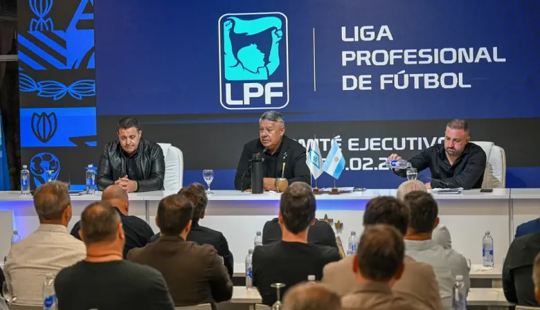 La AFA anunció la suspensión de la fecha 9 en respaldo a sus autoridades