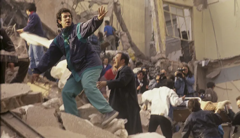 AMIA, Irán y justicia: el fuerte mensaje de Milei y Quirno tras el fin de Ali Jamenei