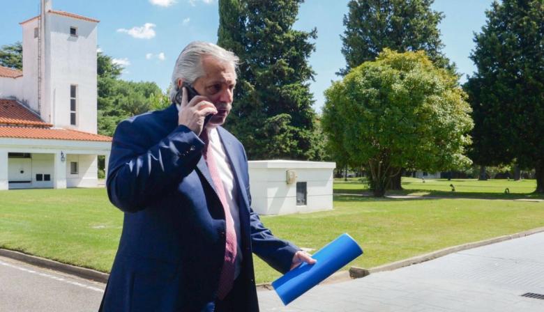 Procesan a empresas y a un exfuncionario de Olivos por maniobras vinculadas a Alberto Fernández