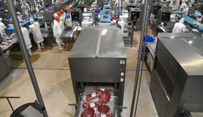 China fija cupos y mueve precios: qué cambia para los frigoríficos exportadores argentinos