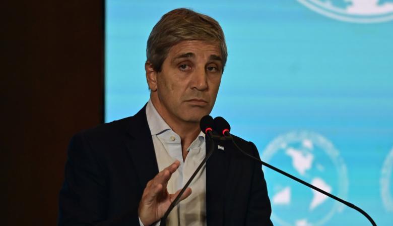 UIA, Techint y Vaca Muerta: los temas sensibles que Caputo deberá responder hoy