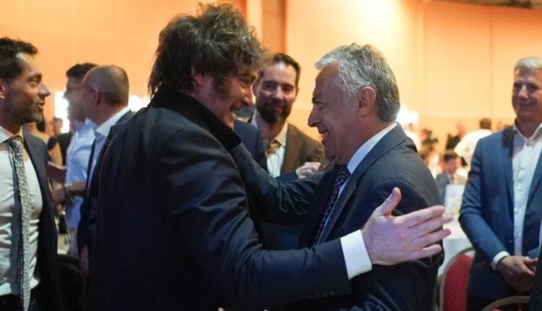 Cornejo apuesta todo a Milei en Mendoza: la elección local que mira 2027