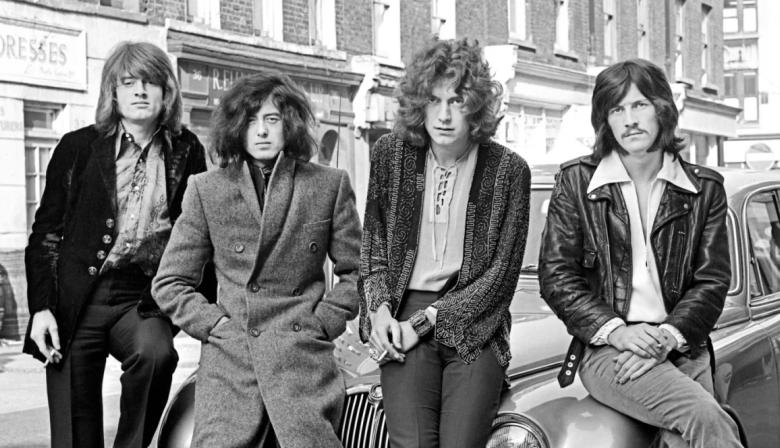Jimmy Page publicó en YouTube el demo inédito de "Ten Years Gone"