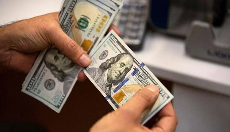 Dólar mayorista se mantiene a $1.416 en medio de la tensión internacional