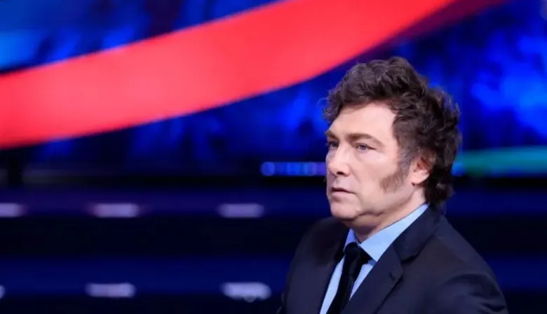 Los de acá, prebendarios; los de afuera, visionarios