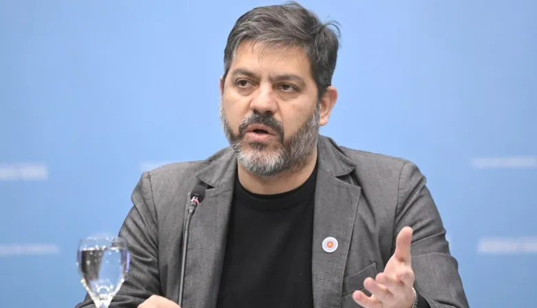 Bianco cruzó a Milei y Adorni por $Libra y el viaje a Nueva York