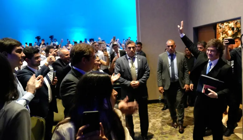 Desde Tucumán, Milei apuntó al gobierno anterior y habló de economía