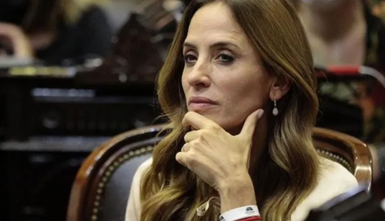 Victoria Tolosa Paz propone un frente amplio para enfrentar a Milei