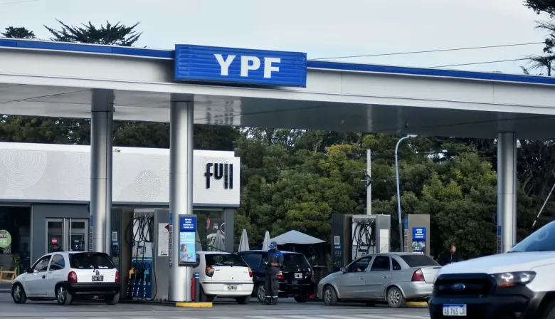 YPF y un siglo de peleas por el petróleo argentino: la clave que faltaba
