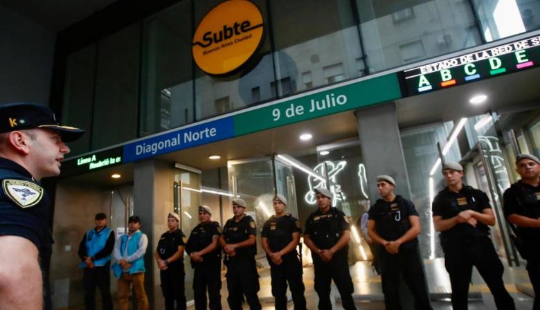 La Ciudad desplegó 1.000 policías en el subte y reforzó controles