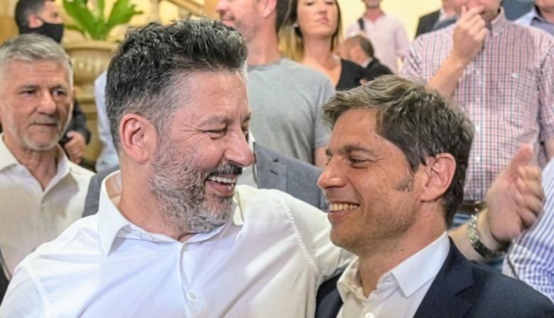 Menéndez se postula para gobernador en fórmula con Kicillof presidente 2027