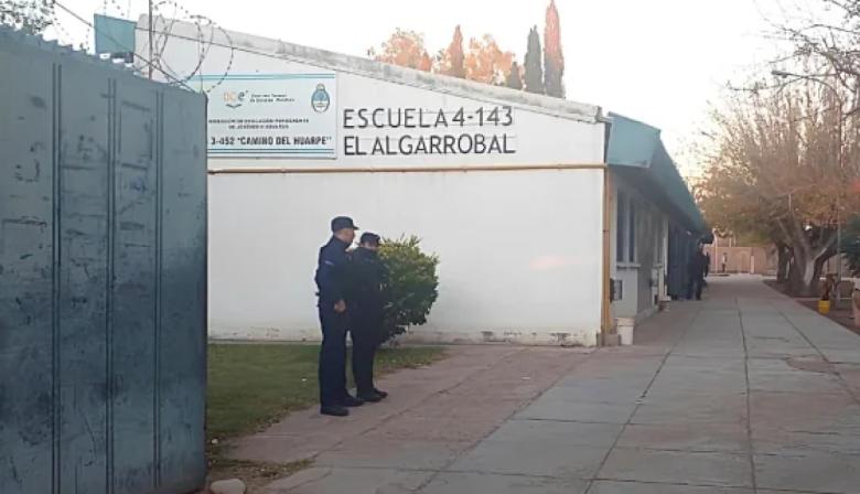 Tensión en Mendoza: imputan a un menor por amenazas con armas en una escuela