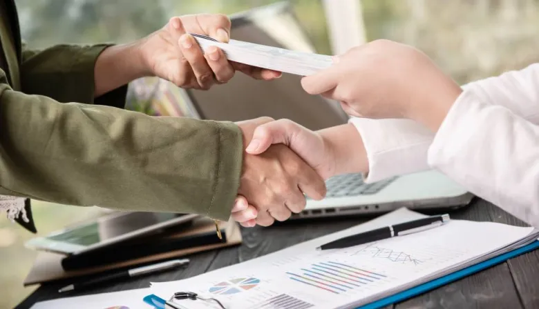 Alerta por la morosidad: el Banco Nación lanzó créditos al 25% para PyMEs