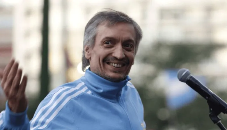 Máximo Kirchner respaldó a los despedidos de FATE y cruzó al Gobierno