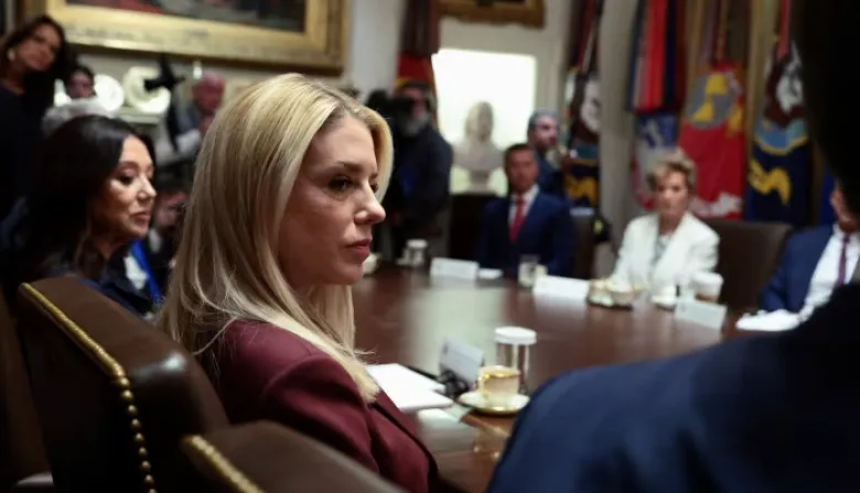 Estados Unidos: por qué Trump apartó a Pam Bondi del caso más sensible